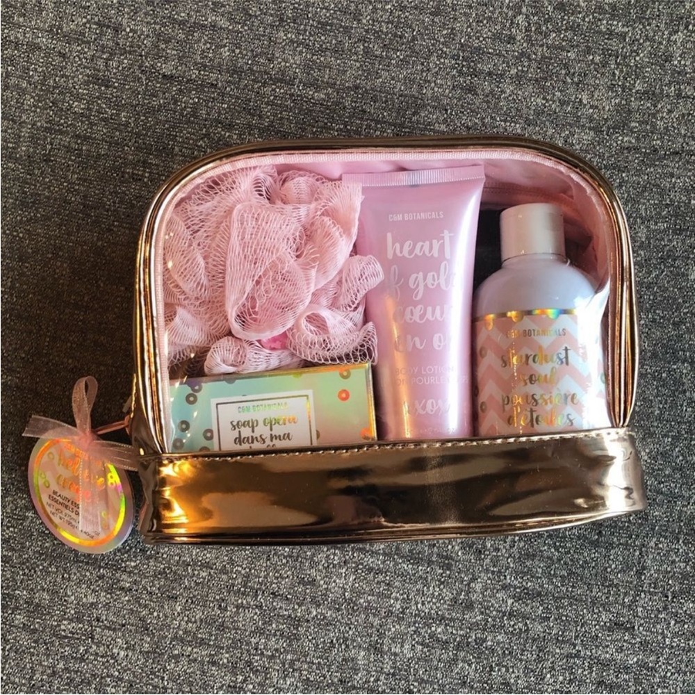 C&M BOTANICALS Beauty Essentials Gift Set